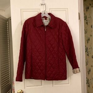 WOMEN’s CRANBERRY QUILTED JACKET SIZE S